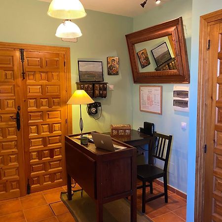 Tres Navios En El Mar Casa Rural De 10 Habitaciones Con Bano Individual Precios Web Montejo de Tiermes Zewnętrze zdjęcie