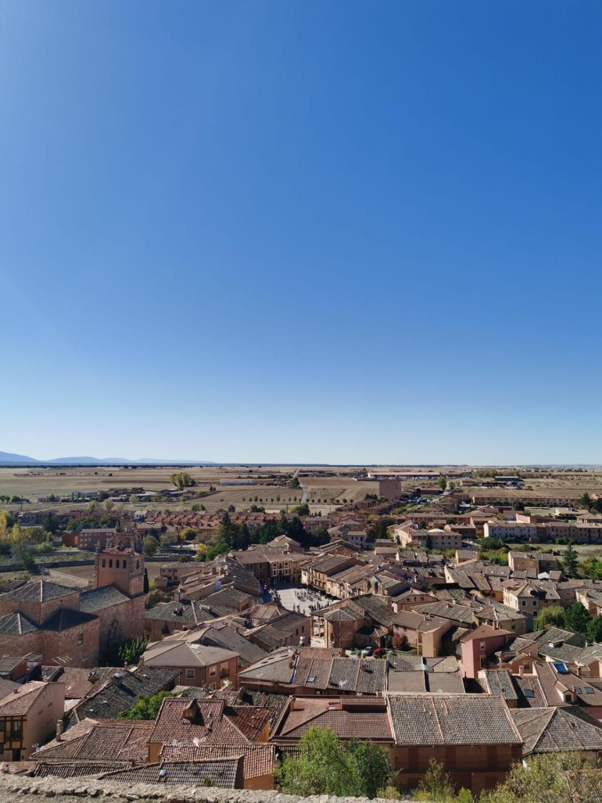 Tres Navios En El Mar Casa Rural De 10 Habitaciones Con Bano Individual Precios Web Montejo de Tiermes Zewnętrze zdjęcie