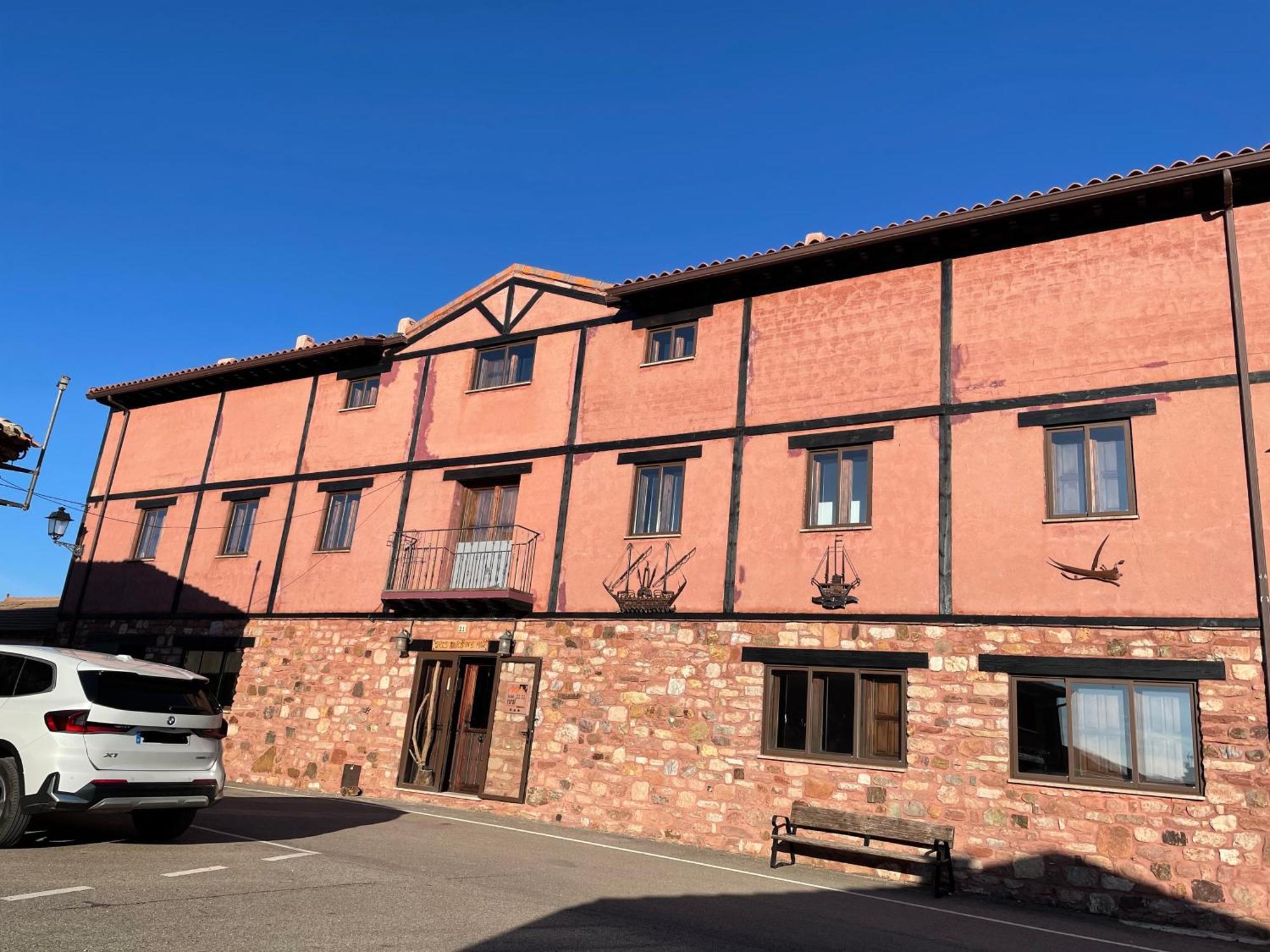 Tres Navios En El Mar Casa Rural De 10 Habitaciones Con Bano Individual Precios Web Montejo de Tiermes Zewnętrze zdjęcie